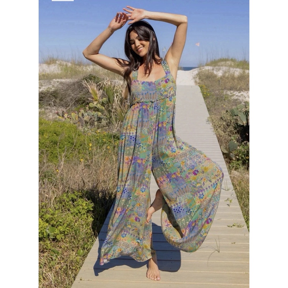 Natural Life Medium Jumpsuit Overalls Pockets Wide Leg Boho Floral Relax KKK19-1